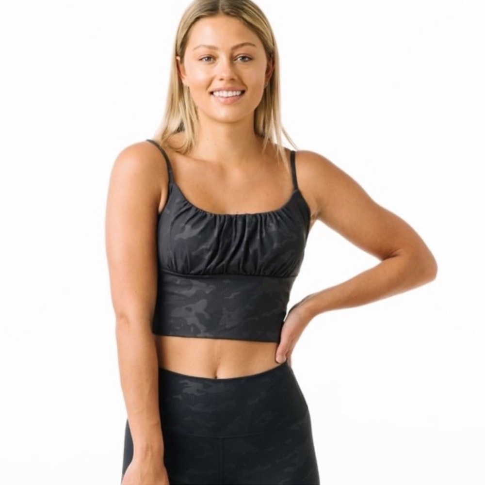 ZYIA Active Bra Size M Battleship Camo‎ Luxe Ruched Sports Athletic Top Gray